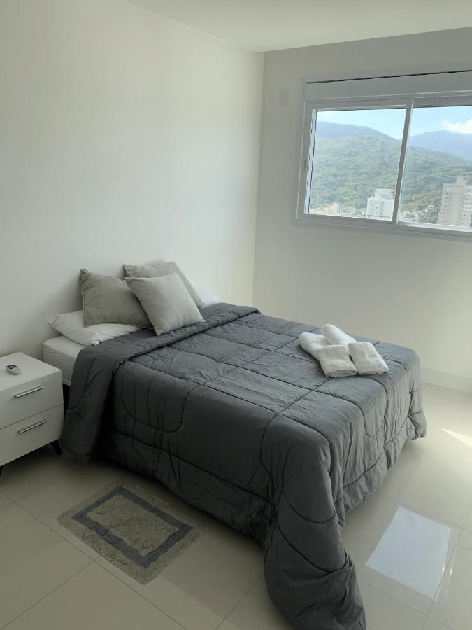 Cobertura Com Belissima Vista Para O Mar E Jacuzzi Itapema Esterno foto