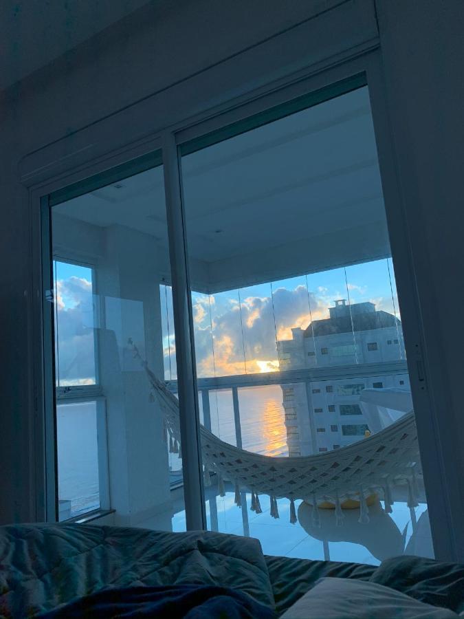 Cobertura Com Belissima Vista Para O Mar E Jacuzzi Itapema Esterno foto